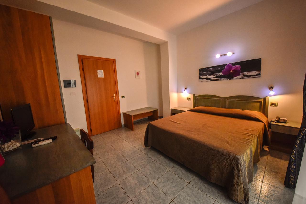 Hotel La Villa Corigliano Calabro Luaran gambar