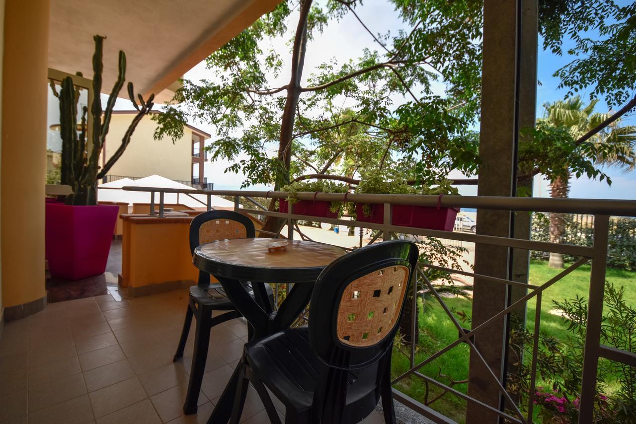 Hotel La Villa Corigliano Calabro Luaran gambar